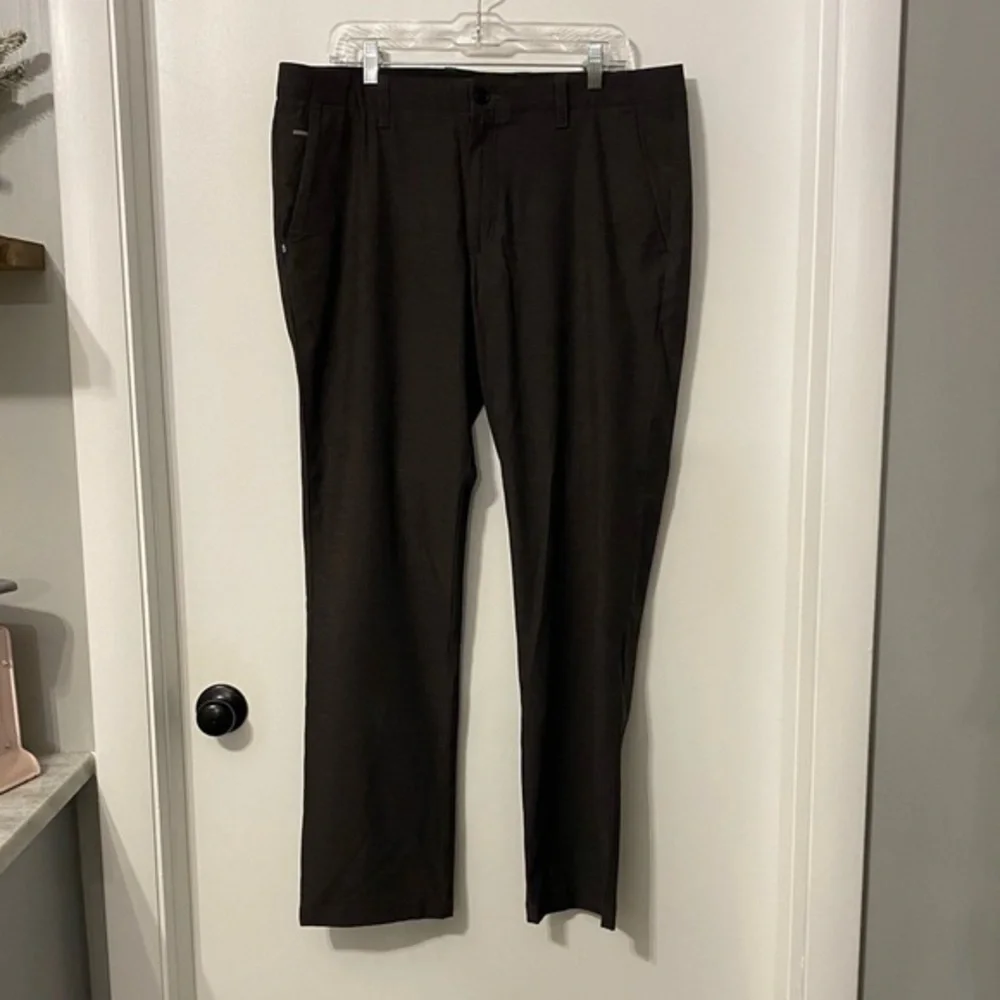 Tommy Bahama Gray Flat Front Dress Pants 36x32